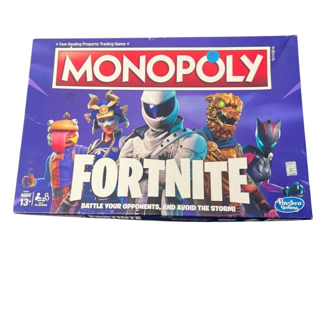 Monopoly Fortnite Edition COMPLETE WITH INSTRUCTIONS Some Box Damage